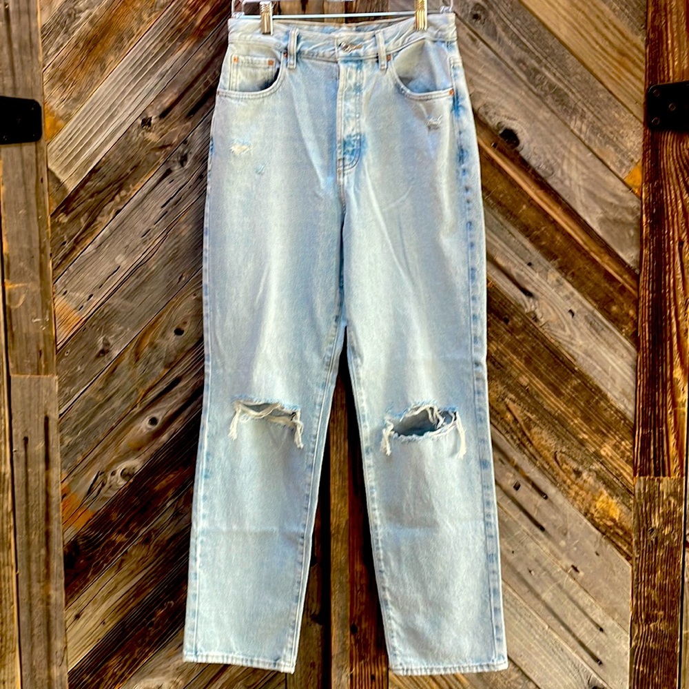 PacSun  Distressed straight leg Dad Jeans